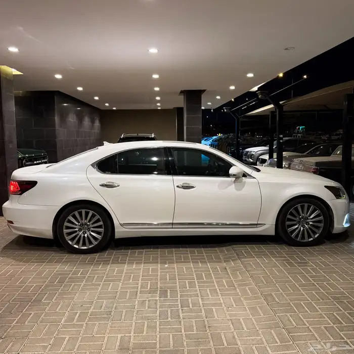 لكزس LS460 ( تم البيع ) 4