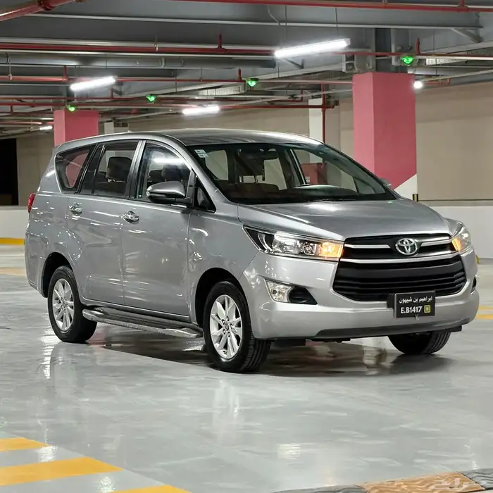 تويوتا انوفا عائليه 2022 اوتوماتيك بقمه النظافه 6