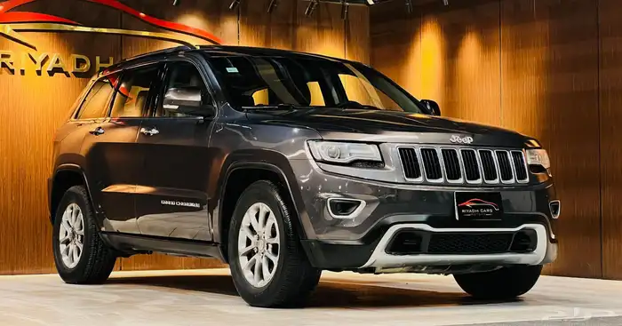 جراند شيروكي 2014 لمتد V8 (( بحاله ممتازه)) 0