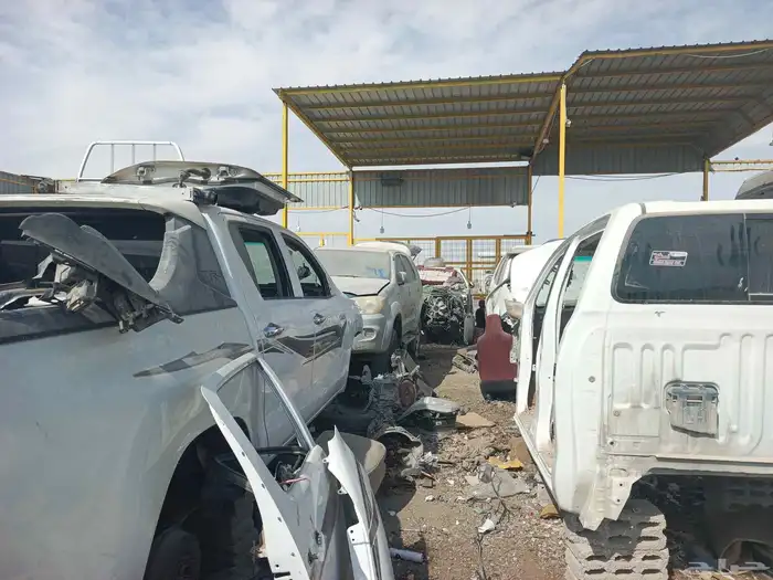 جموس وهيلكسات وهوندا اكرد ولكزاس 6