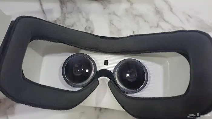 جهاز واقع افتراضي SAMSUNG Gear Vr 7