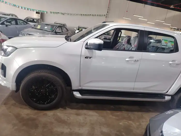 آيسوزو ديماكس GT غمارتين ديزل 3000 سي سي 4 سلندر 3