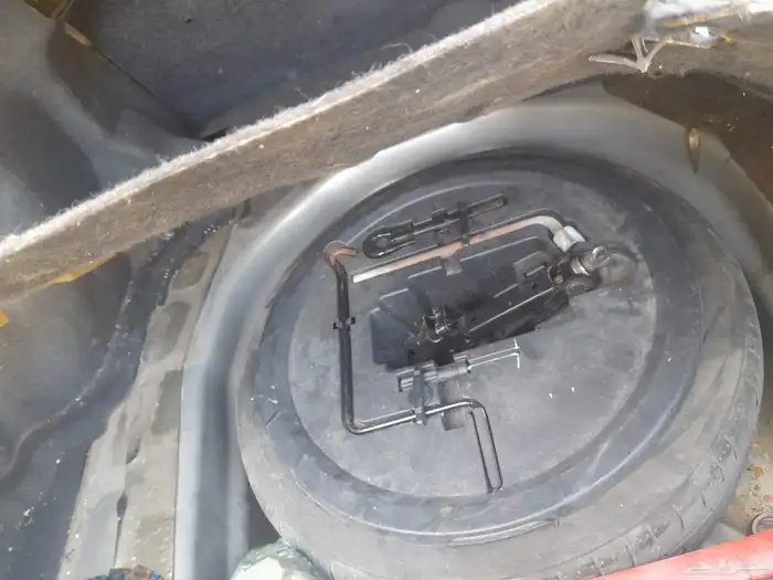 جيلي اميقراند EC7 0