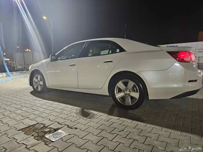 ماليبو موديل 2016. الون لؤلؤي 24