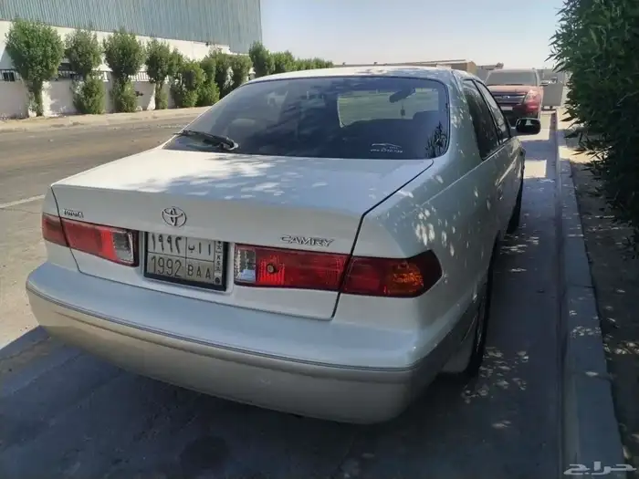 كامري 2002 وارد اليابان 4