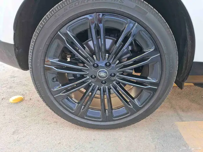 4جنوط سياره رنج روفر موديل 2025ماشيه 15 الف فقط جديد مقاس 23 4