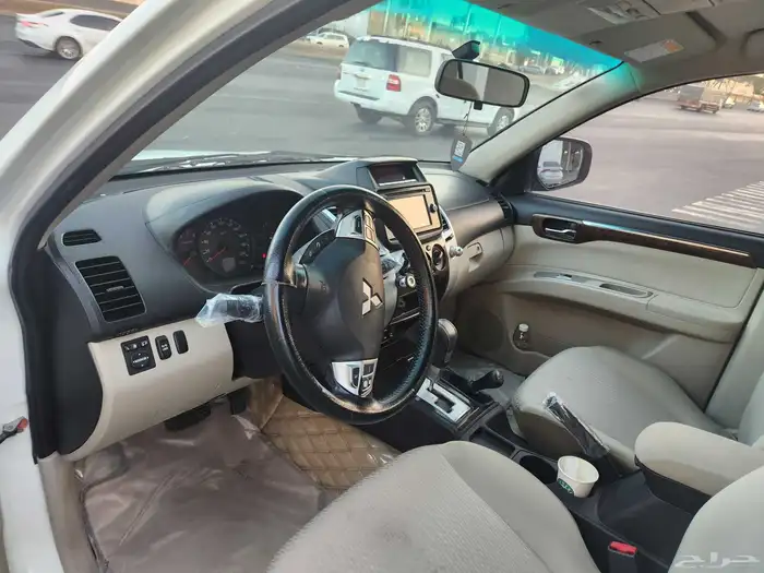 باجيرو سبورت 2015 4