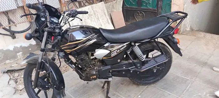 TVS MOTOR BIKE 150 CC DISK BRAKE 3