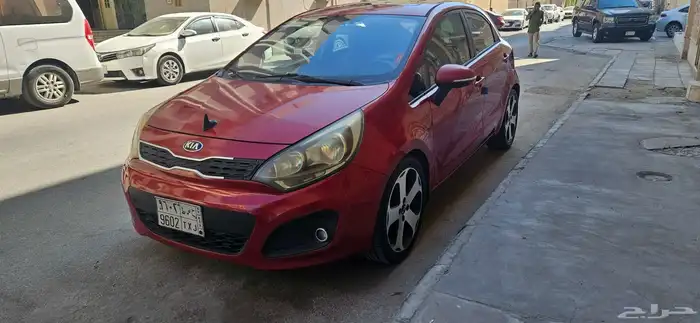 KIA RIO 2015 HATCHBACK FULL OPTION 0