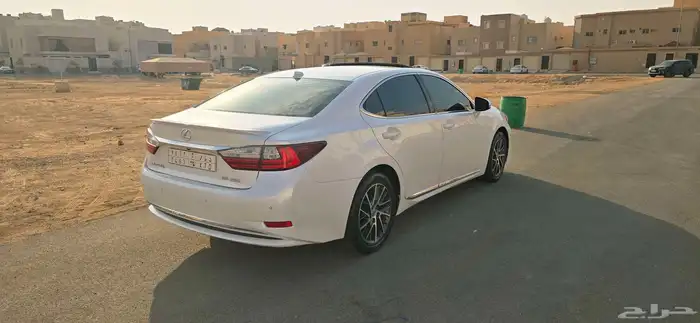 لكزس Es250 فل كامل نظيفة 2016 4