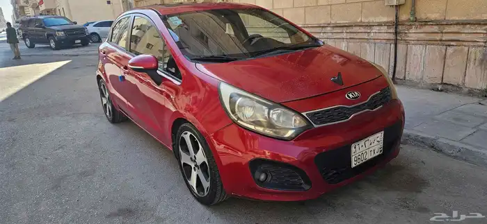KIA RIO 2015 HATCHBACK FULL OPTION 1