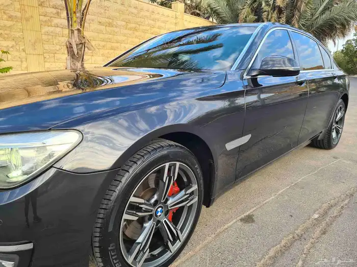 bmw 730 Li 2013 ممشى قليل 8