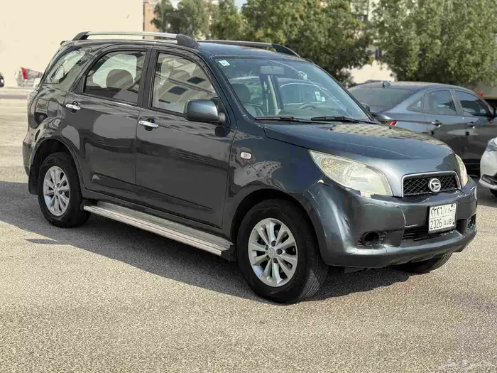 دايهاتسو تيريوس 2013Daihatsu Terios 8