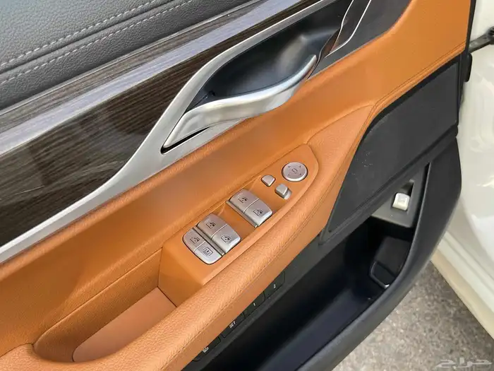 بي ام دبليو 740Li 2019 فل سعودي 11