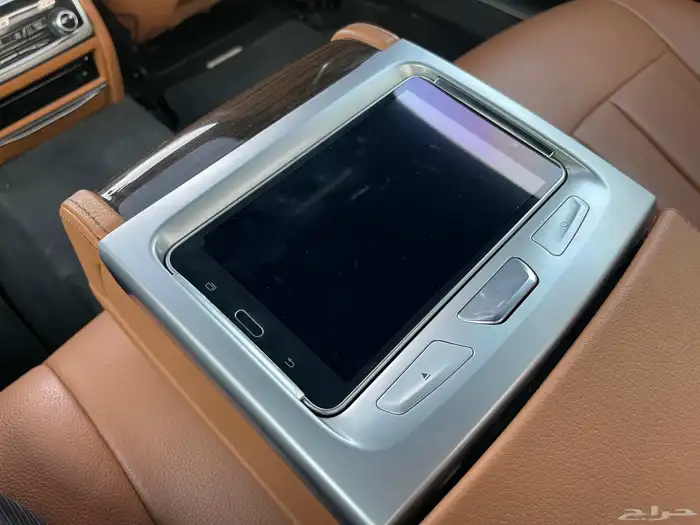 بي ام دبليو 740Li 2019 فل سعودي 13