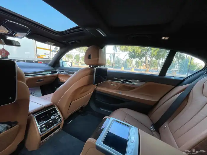 بي ام دبليو 740Li 2019 فل سعودي 17