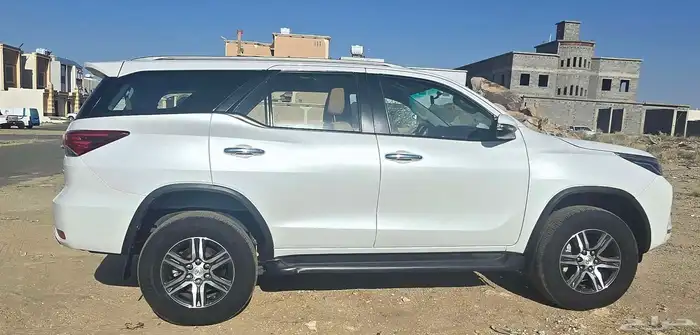 فورتشنر 2023 6 سرندل 3