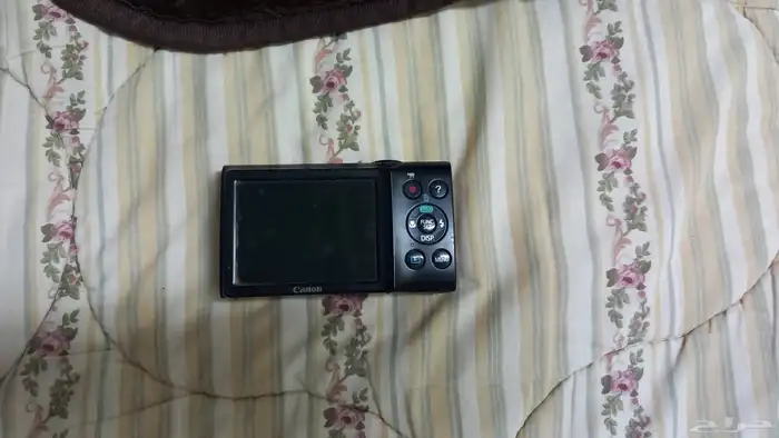 كاميره كانون مو موجود معاه الشاحن تبعها 1