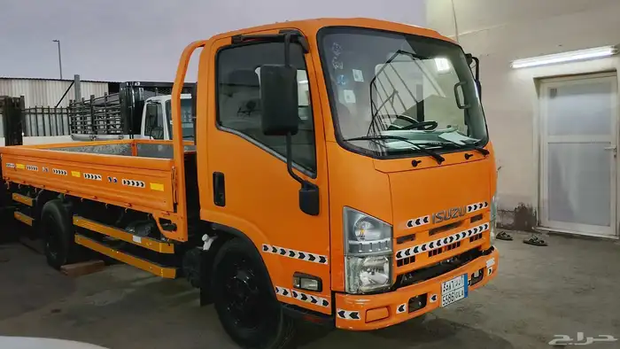 ايسوزو دينا 2011 3