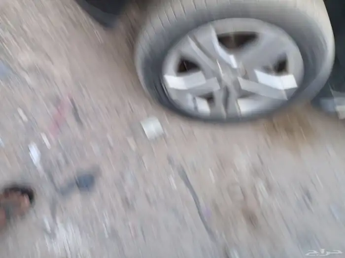 يوجد لدينا جميع انواع قطع غيار مرسيدس تشليح 2