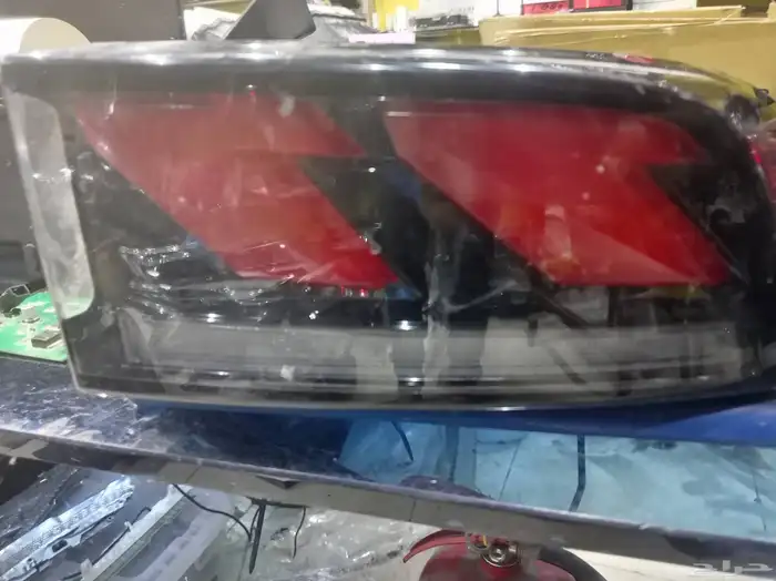 لليد واشاره امامي واسطب خلفي يمين سيزوكي فرونكس 2024 اصلي 3