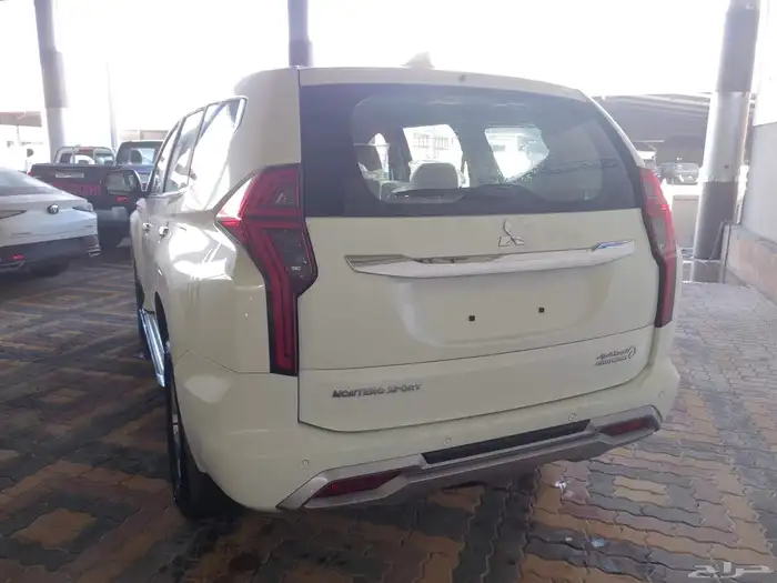 ميتسوبيشي مونتيرو سبورت موديل 2025 1