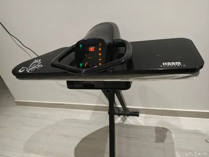 كاوية هام بخار شاشة لمس مستعل نظيف جدا  على الشرط 0