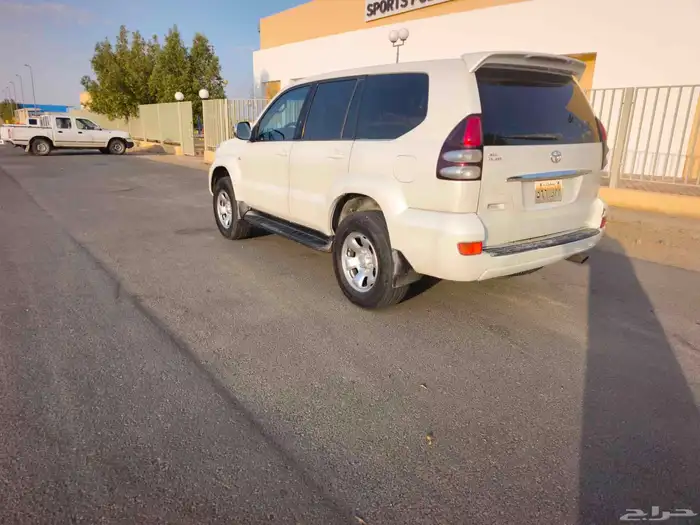 للبيع تويوتا برادو 2005 4