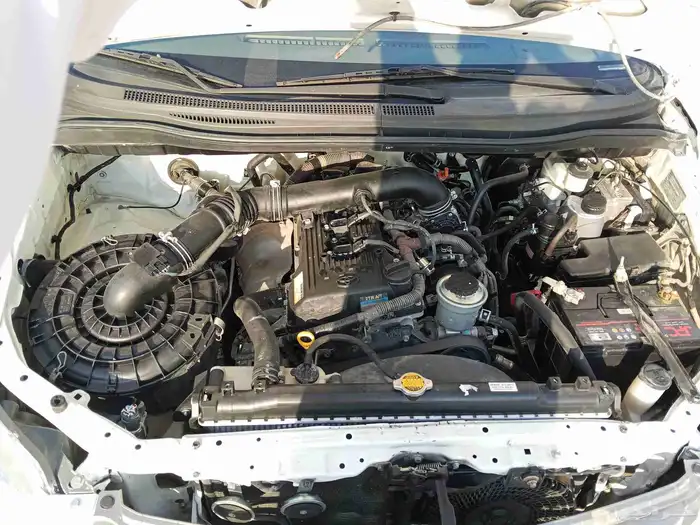 تويوتا انوفا 2015 8