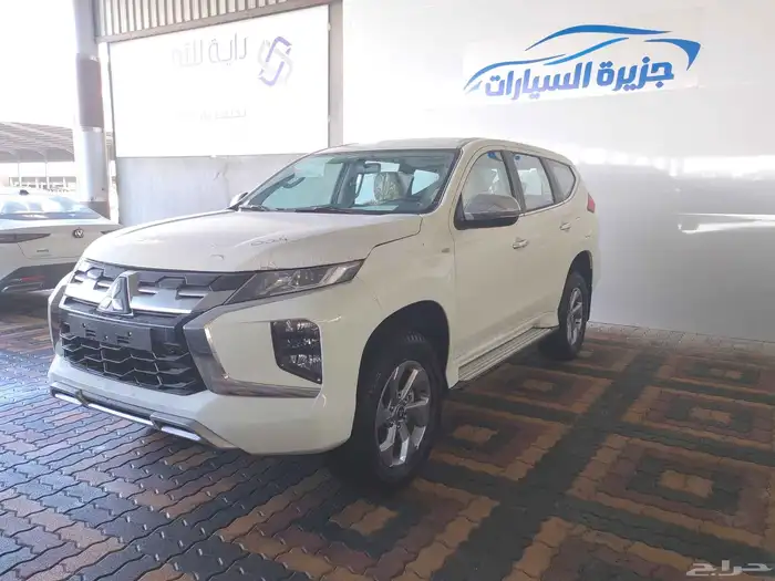 ميتسوبيشي مونتيرو سبورت موديل 2025 9