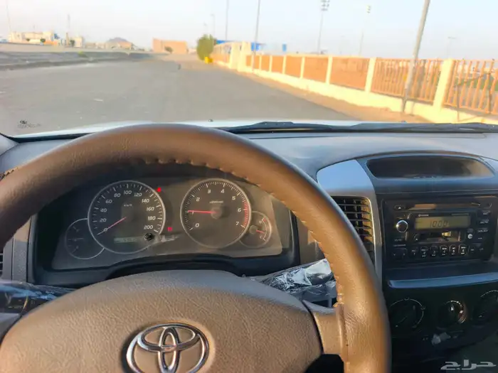 للبيع تويوتا برادو 2005 10