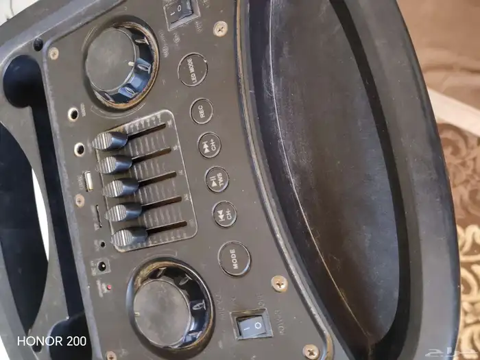 سماعة نظيفه وقويه 0