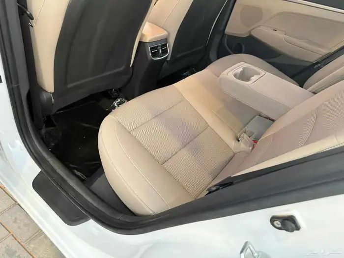 هيونداى النترا 2020 مكينه 2000 مالك اول - ممشى قليل 12