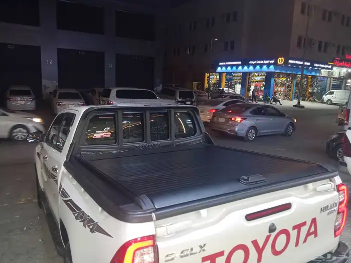 غطاء حوض سحاب هيلوكس غمارتين 2025 2