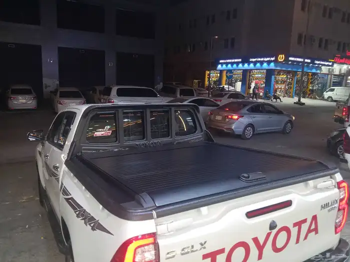 غطاء حوض سحاب هيلوكس غمارتين 2025 4