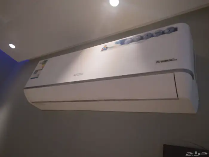 مكيف اسبيلت 24 وطقم كنب 1