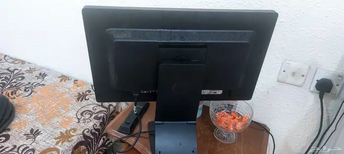 شاشة كمبيوتر اتش بي 2