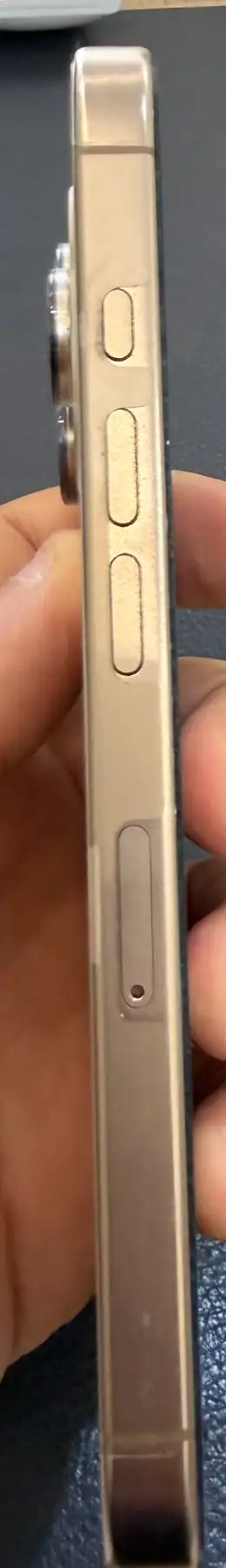 جوال ايفون 16 برو للبيع 4