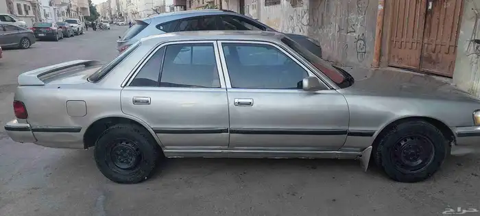 كرسيده مديل 1975 فحص منتهي استماره منتهي تامين ساري تم اصل 4