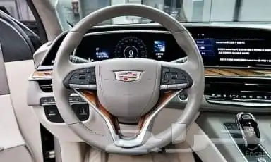 كاديلاك اسكاليد 2023 - استيراد كوريا 11