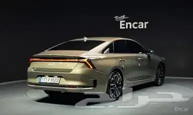 كيا k8 موديل 2025 بلون مميز استيراد من كوريا 1