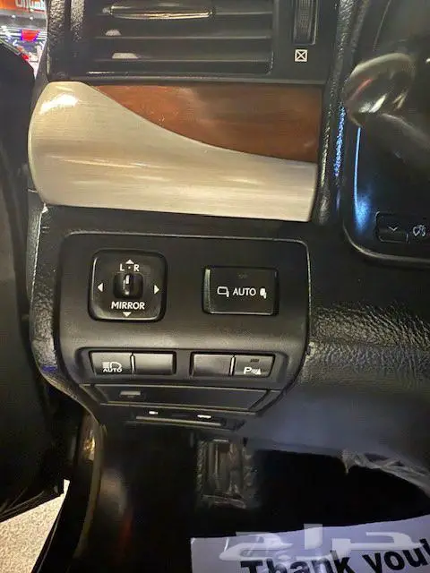 لكزس LS600 هايبرد ماشيه 49الف فقط بدي وكالة 2016 12