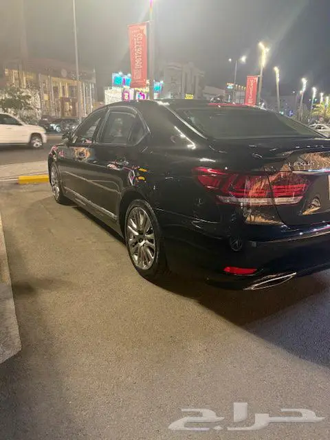 لكزس LS600 هايبرد ماشيه 49الف فقط بدي وكالة 2016 3