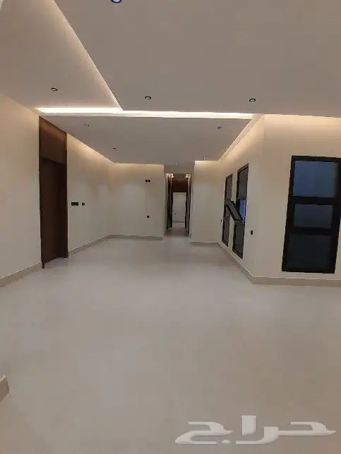 للبيع شقه دور ثاني مع ملحق وسطح خاص بالشقه حي الحسام 590الف 8