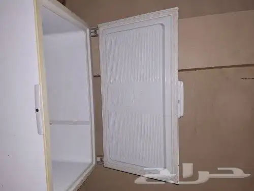 عندي فريز كبير وبتوجاز شغالين وعلي الشرط 3