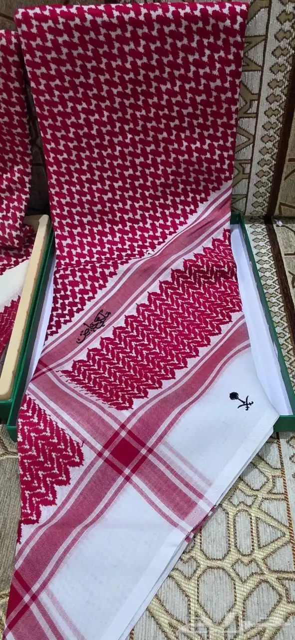 عرض شماغ ملكي خاص شتوي بالعلبه جمله وتجزئة 5