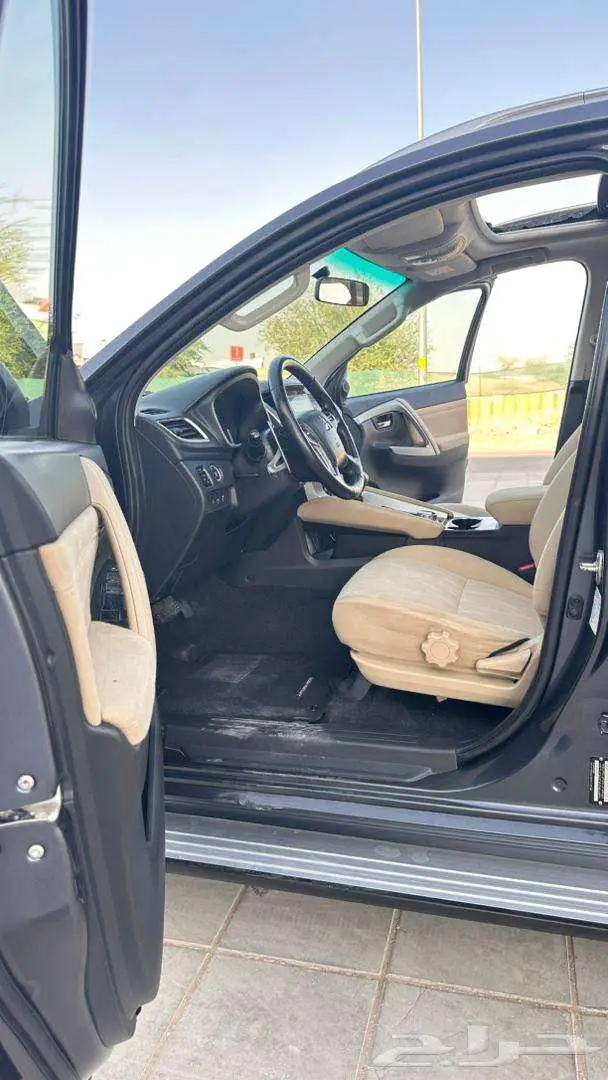 ميتسوبيشي مونتيرو 2021 سبورت 4