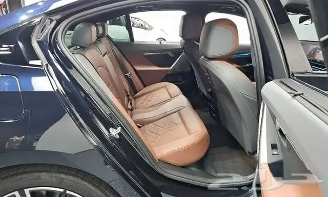 BMW 530I M Sport 2024 استيراد كوريا 9