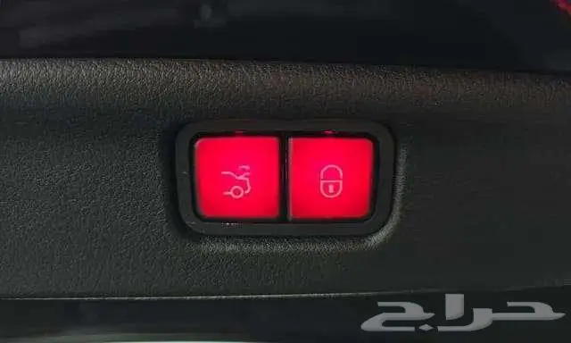 مرسيدس - c300 - 2023 - استيراد 8