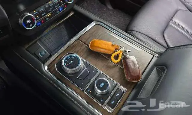 فورد اكسبديشن موديل 2021 11